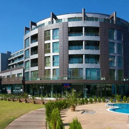 Menada Sunny Plaza Apartman Napospart