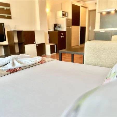 Menada Sunny Plaza Apartman *