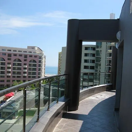 Menada Sunny Plaza Napospart