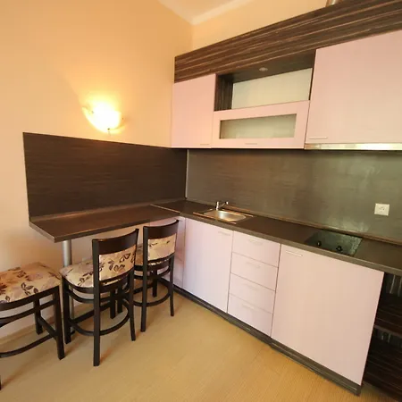Apartman Menada Sunny Plaza Napospart